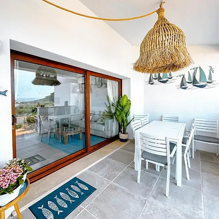 Apartment 224 Seafront Terrace With Access *
